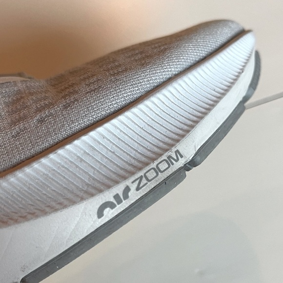 NIKE Womens Air Zoom Pegasus 37 "Platinum" Running Shoe - Picture 14 of 16